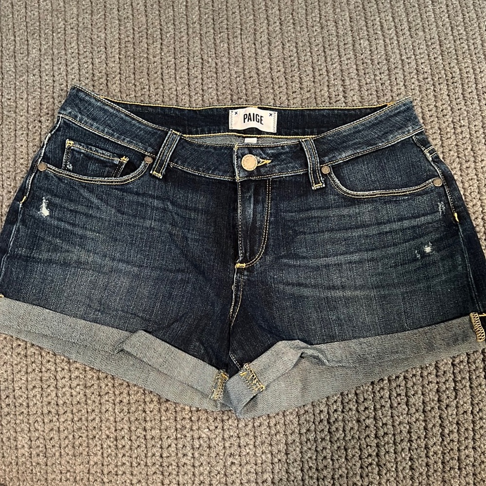 Like new Paige “Jimmy Jimmy” denim short size 26
